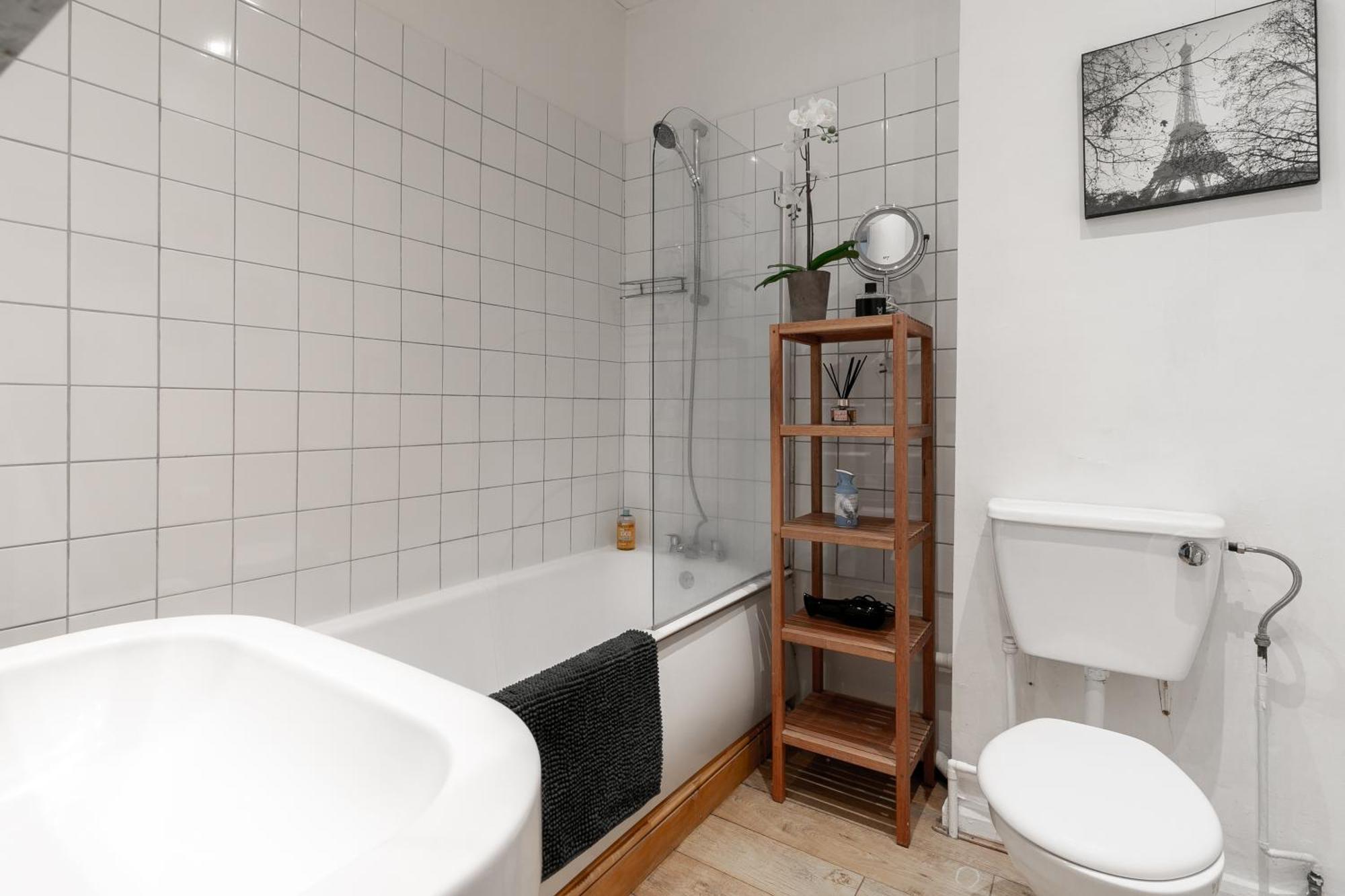 Ferienwohnung Artistic Pied-A-Terre, Steps From The Tube, Moments From London'S Heart Exterior foto