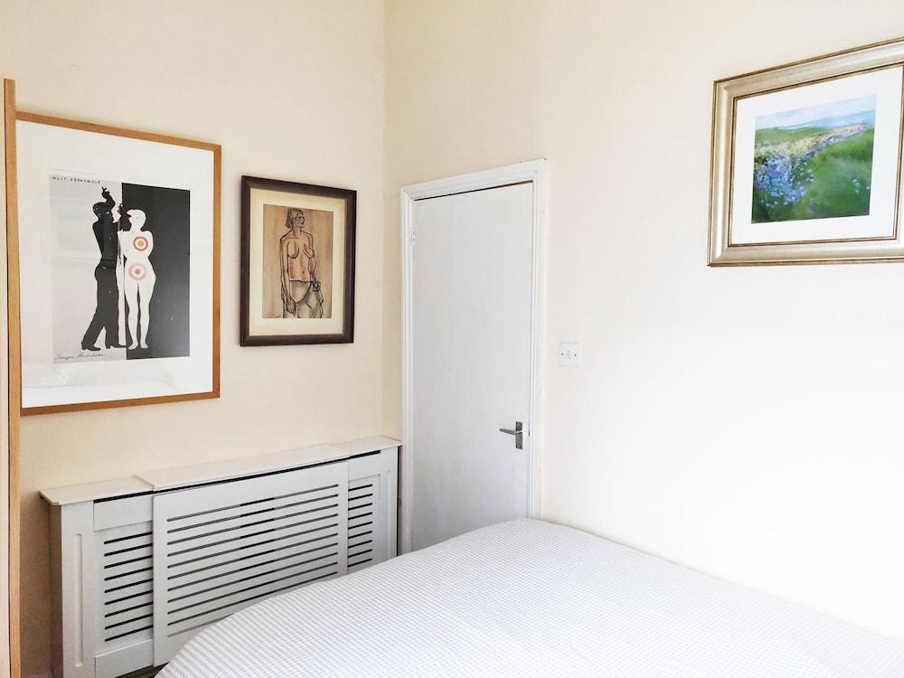 Ferienwohnung Artistic Pied-A-Terre, Steps From The Tube, Moments From London'S Heart Exterior foto